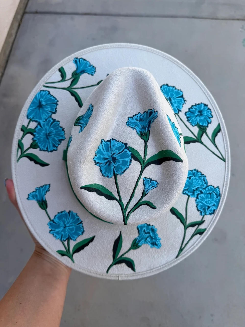 Ivory floral carnations suede rancher cowboy hat wide brim hand painted